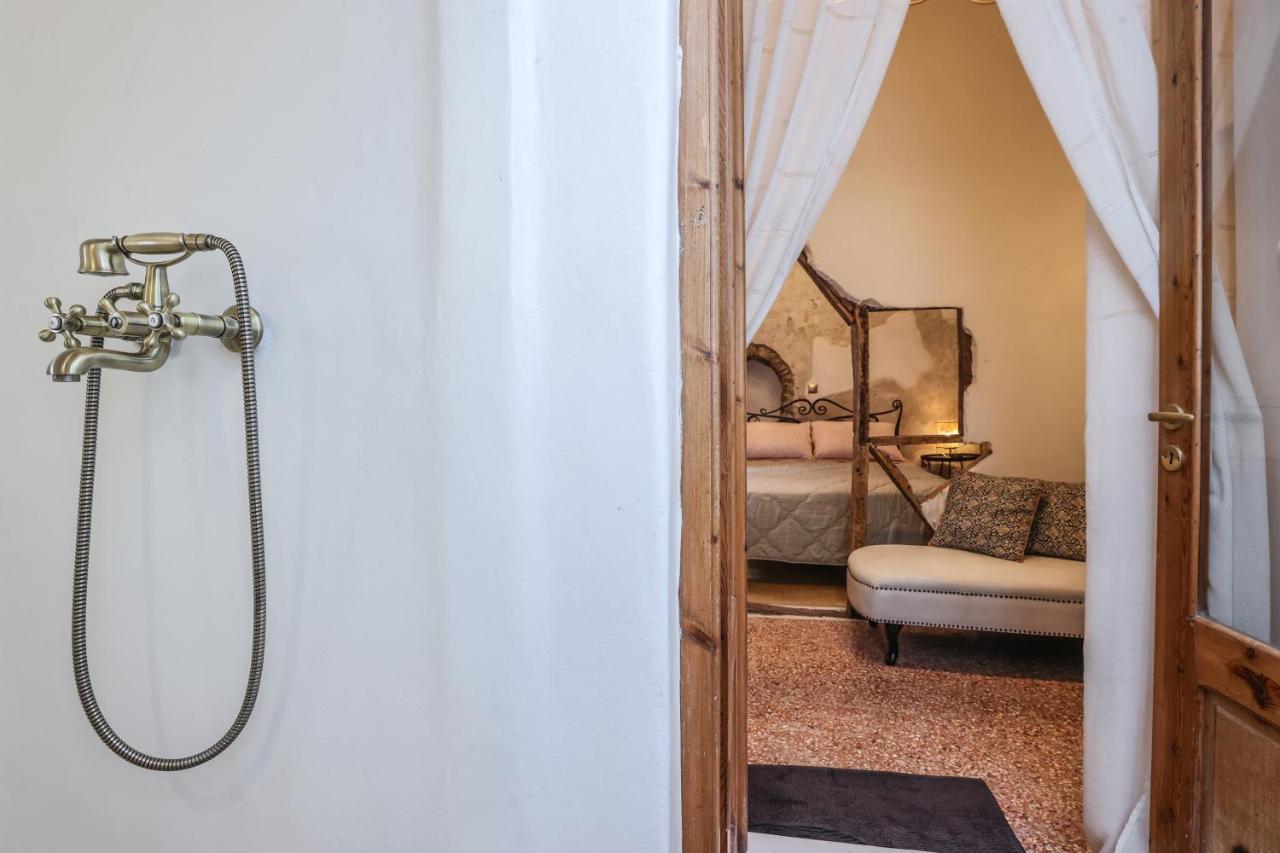 Appartamento Sikate Hospitality Mykonos Town Esterno foto
